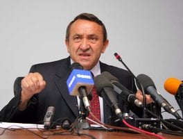 Odluka nije zakon. Šmit da povuče zakon i uputi ga Parlamentu BiH - Vimarsana News