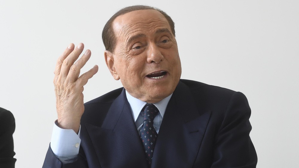 Silvio Berluskoni ponovo prebačen u bolnicu u Milanu - Vimarsana News
