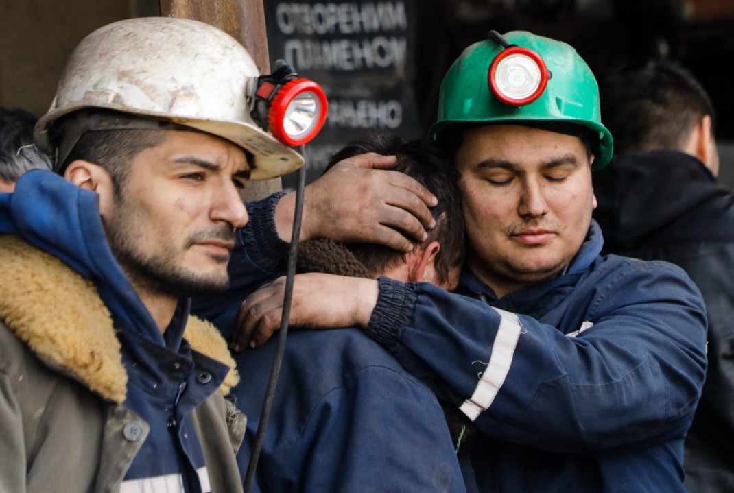 Danas sahranjeni tragično stradali rudari rudnika Soko | BN