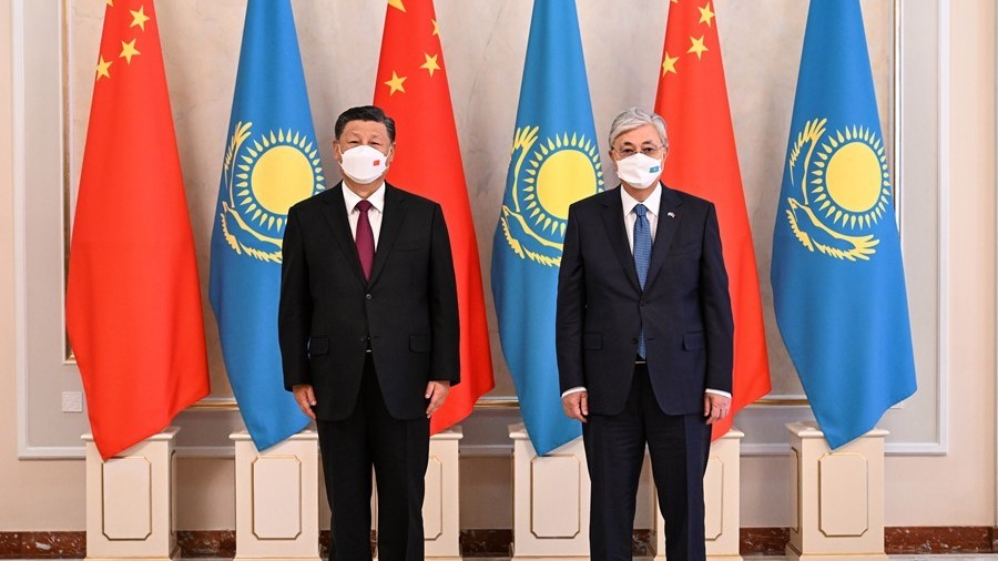 Kina i Kazahstan obećavaju da će zajednički promovisati saradnju u različitim oblastima - Vimarsana News