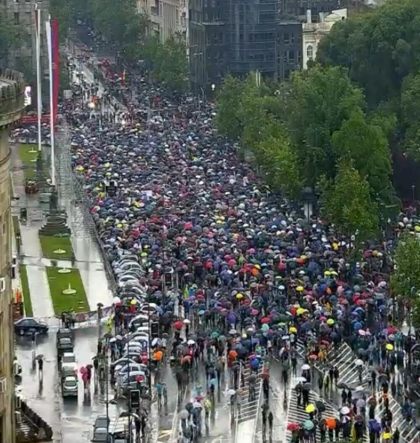 Počeo protest dijela opozicije "Srbija protiv nasilja"