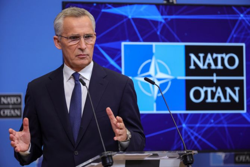 Столтенберг открио колико ће војника НАТО послати на КиМ