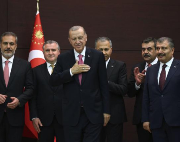 Ердоган предложио нову владу, нема Чавушоглуа