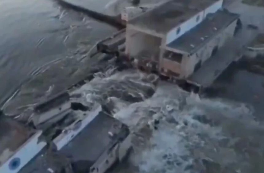 Драматични снимци, уништена брана код Херсона (ВИДЕО)