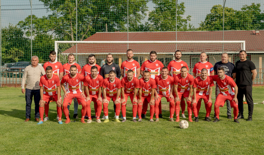 FK Bratstvo u viši rang u Mozzart dresovima 