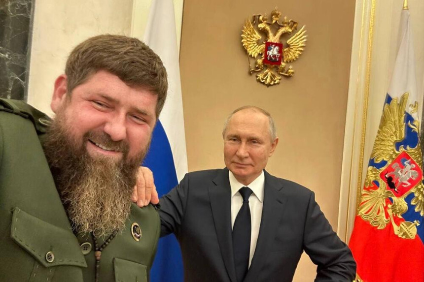 Кадиров објавио селфи: Путина оваквог нисмо видјели