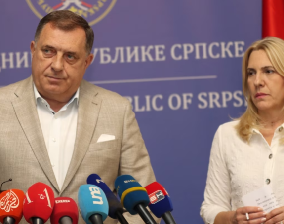 Blokade i veta: Cvijanovićeva ide stopama Dodika