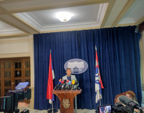 Poziv na jedinstvo: Srbin ne ide protiv Srbina