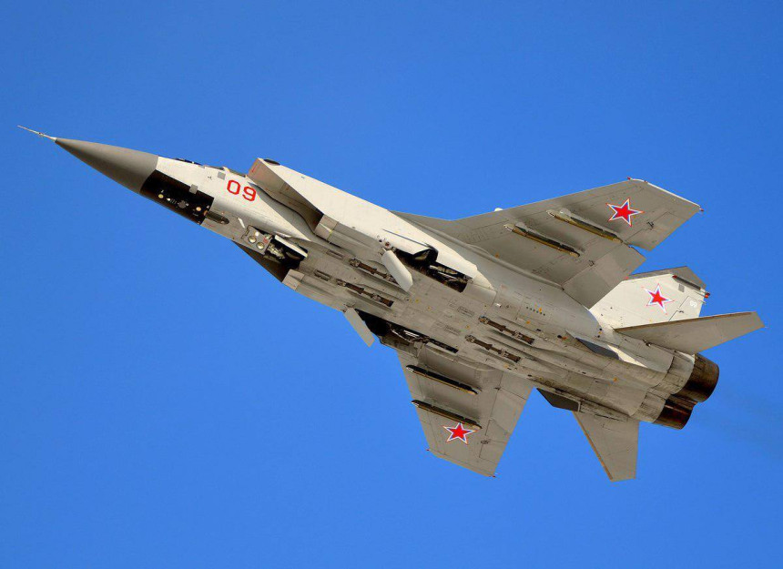 Руски борбени авион МиГ-31 срушио се на Камчатки