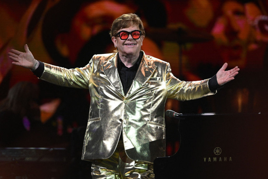 Elton Džon najavio oproštajni nastup u Švedskoj
