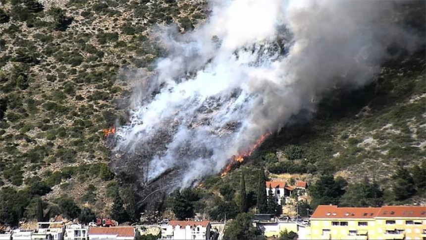 Požari kod Dubrovnika pod kontrolom