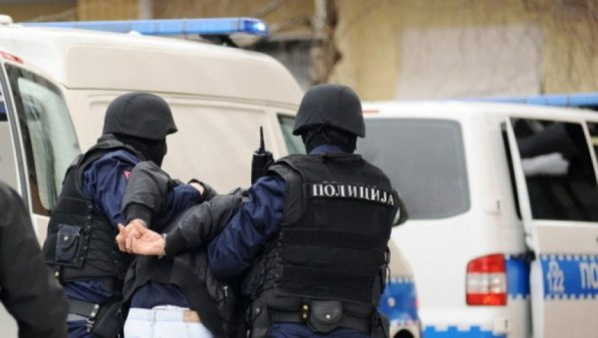 Ухапшена група из Бањалуке, преко туђих података опрала близу 20.000 марака