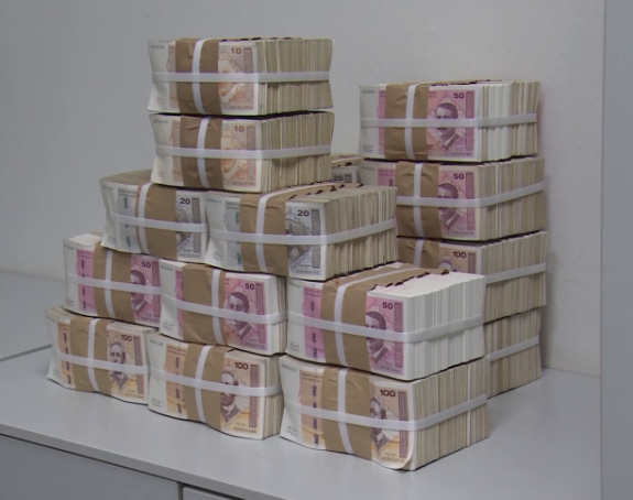 Republika Srpska se zadužila danas za još 16 miliona maraka