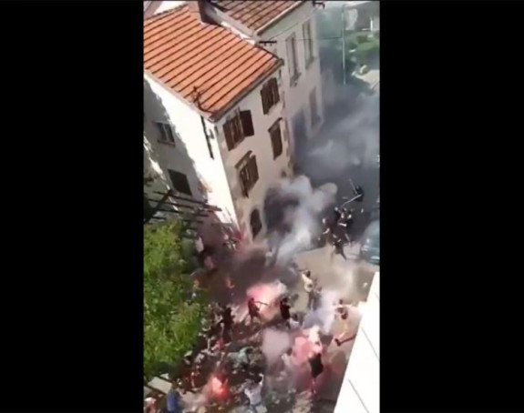 Sukob navijačkih grupa u Mostaru (VIDEO)