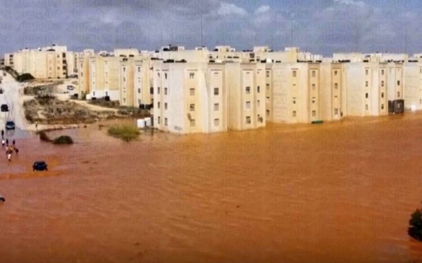 2000 ljudi izgubilo život u poplavama na sjeveru Afrike