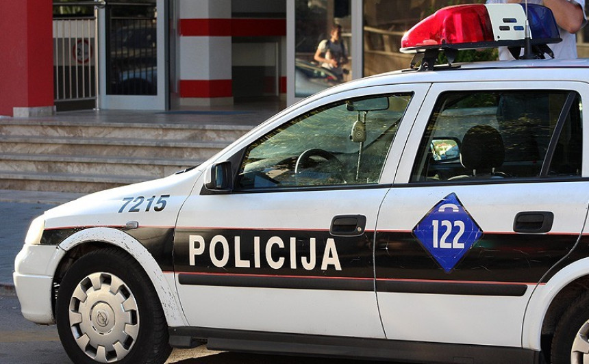 Mostar: Naoružani opljačkali pumpu, policija na nogama
