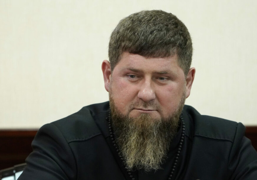 Sumnja se da je Kadirov u komi ili je već mrtav