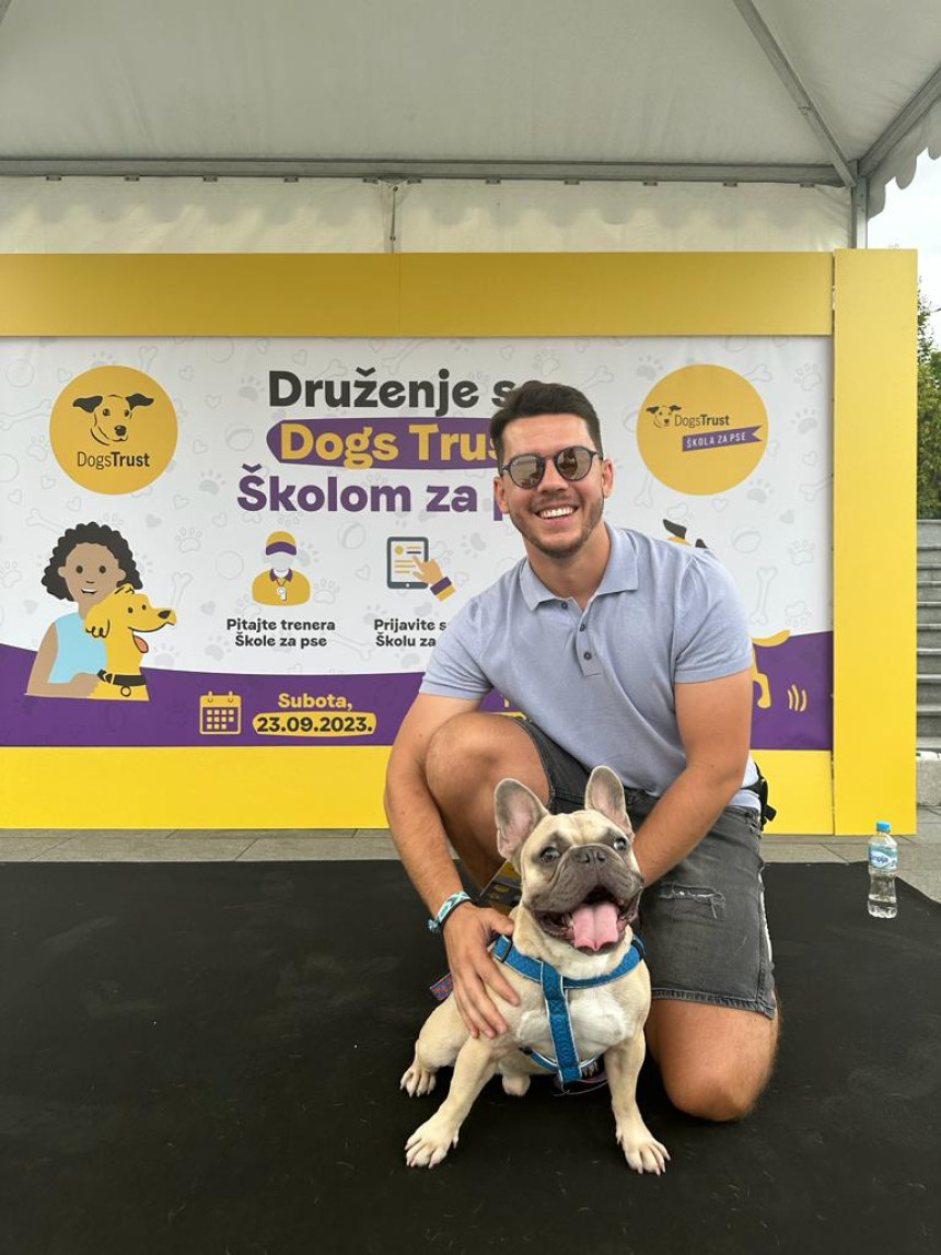 Fondacija Dogs Trust BiH kroz druženje najavila gostovanje svoje Škole za pse u Tuzli 
