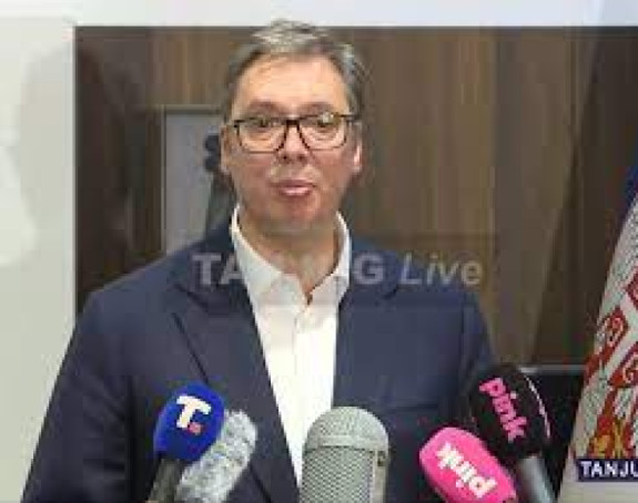 Vučić razgovarao sa Blinkenom o situaciji na KiM