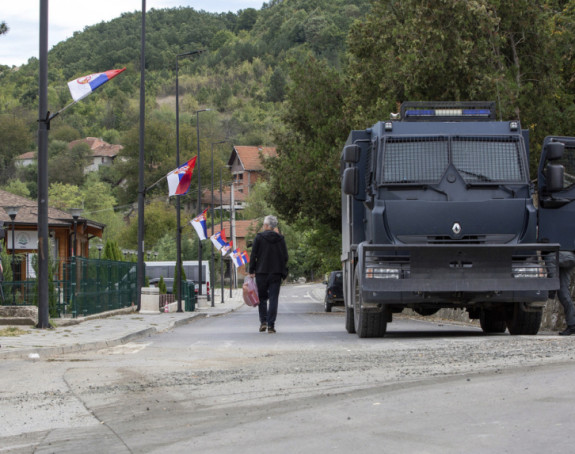 Након британских, стигли румунски војници на Косово
