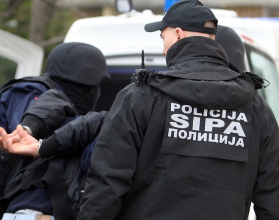 Полицијска акција у Бањалуци, СИПА ухапсила пет особа