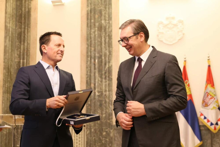 Vučić odlikovao bivšeg specijalnog izaslanika Trampa