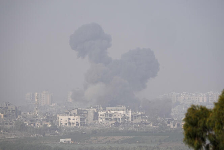 Raketni napadi na pogranična naselja u Izraelu