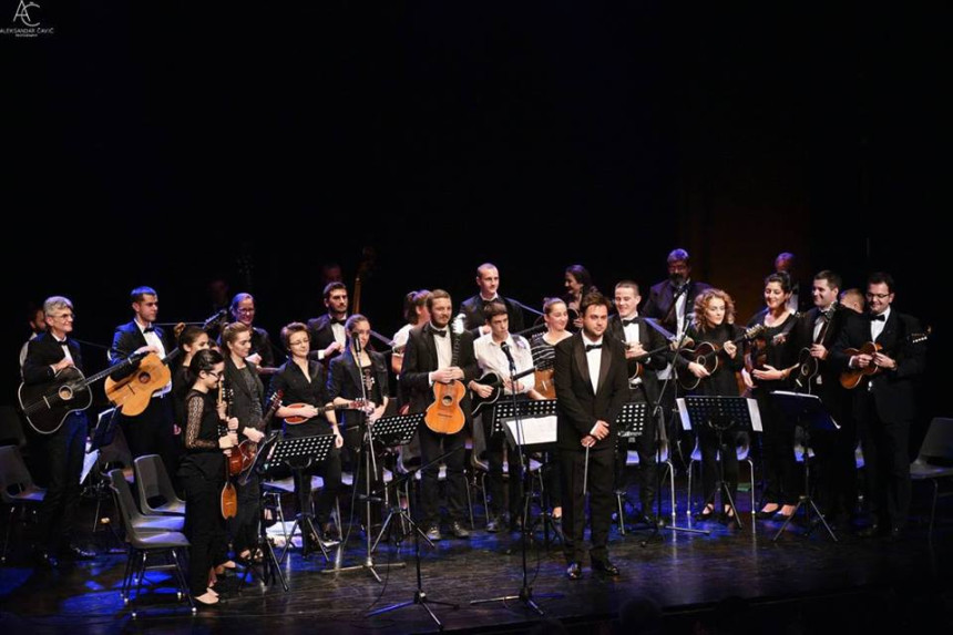 Тамбурашки оркестар из Бањалуке вечерас у Бијељини