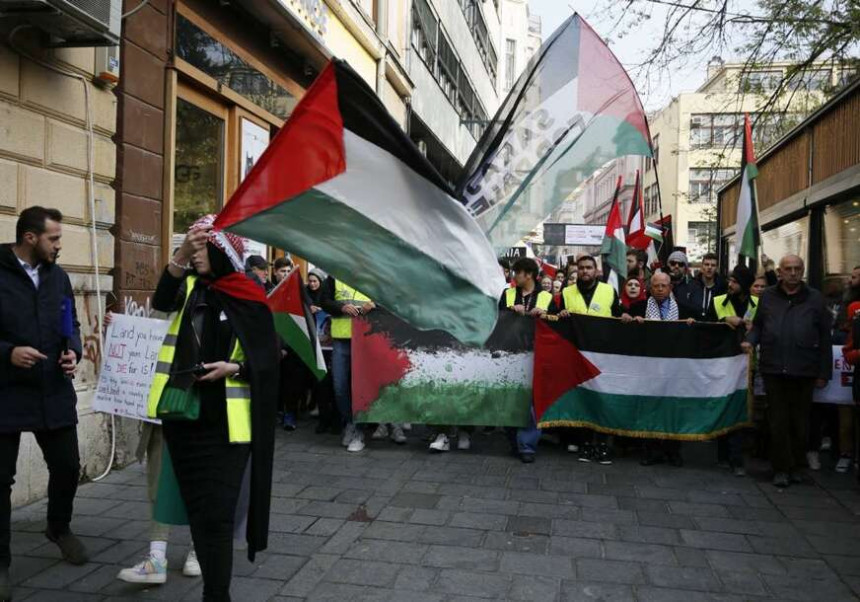 Сарајево: Протестна шетња у знак подршке Палестини