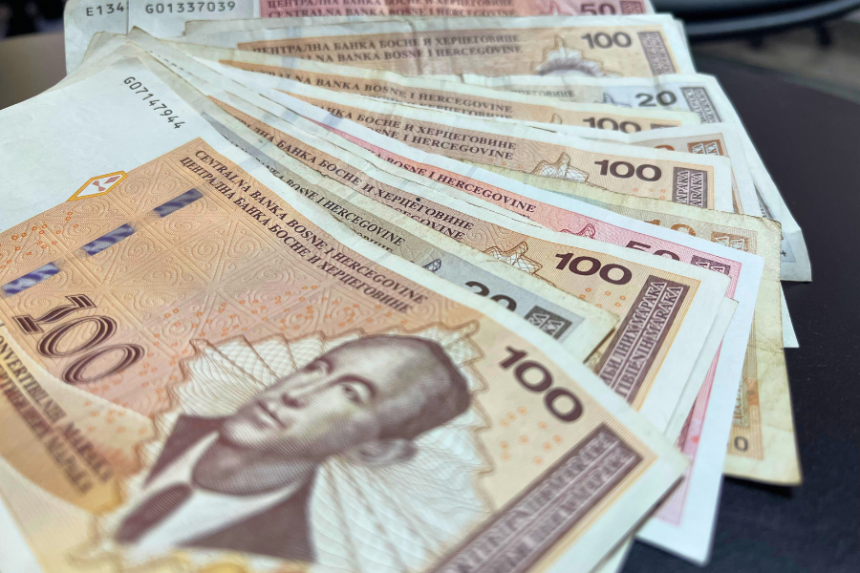Банке у Српској зарадиле 147 милиона марака