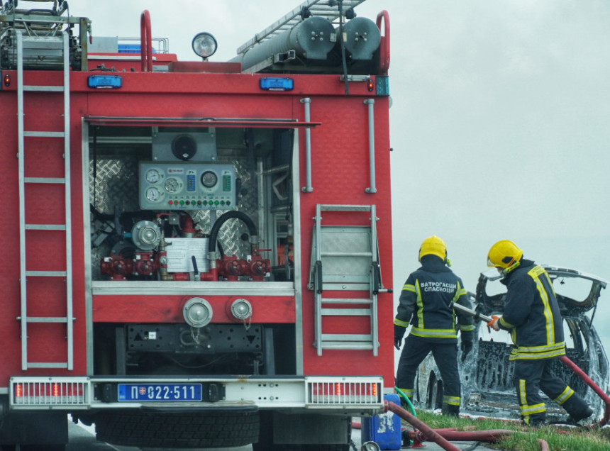 Jedna osoba stradala u požaru u kući u Bečeju