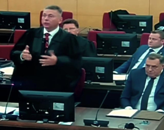 Vladavina prava ili anarhija: Suđenje Dodiku pokazaće u kojem pravcu ide BiH