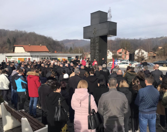 Kravica: Služen parastos ubijenim Srbima na Božić