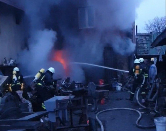 Požar u radionici u Bijeljini, nema povrijeđenih