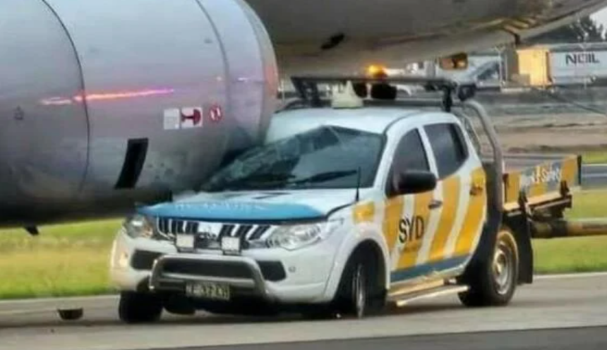 Automobil udario u avion na aerodromu u Sidneju