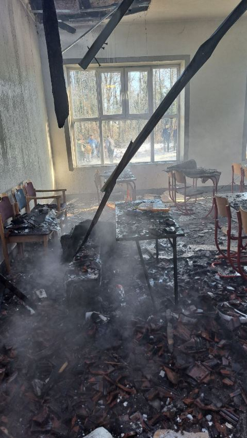 Izbio požar u Osnovnoj školi u Novom Gradu