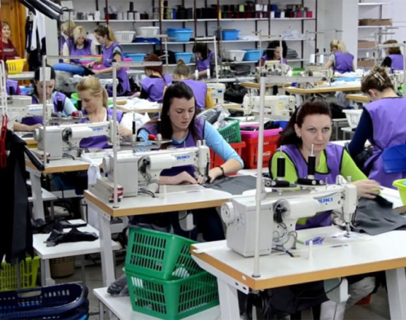 Фабрика "Мраз" у Невесињу отпушта половину радника