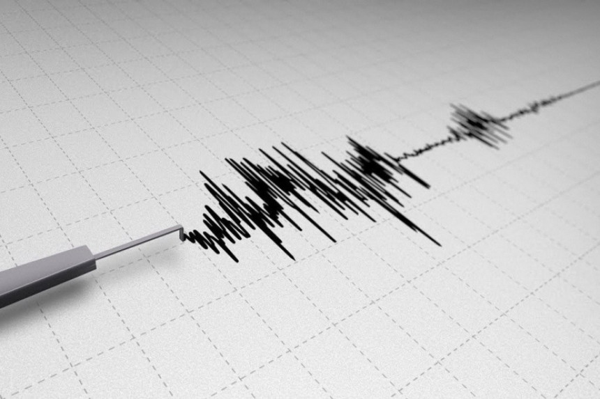 Снажан земљотрес јачине 5 степени погодио Турску