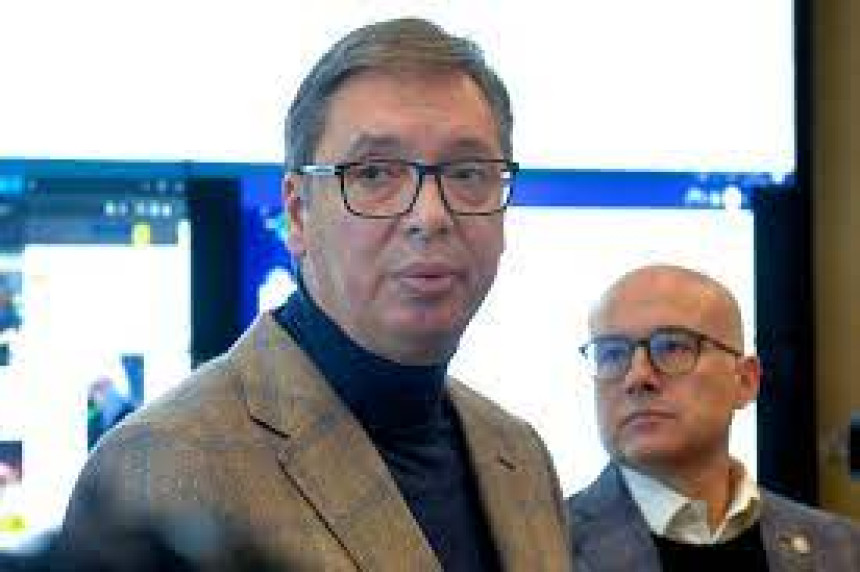 Vučić održao hitan sastanak zbog Kurtijeve odluke