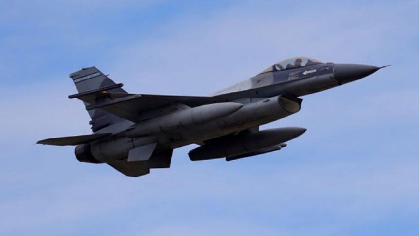 Srušio se američki „F-16“ u Južnoj Koreji, pilot spasen