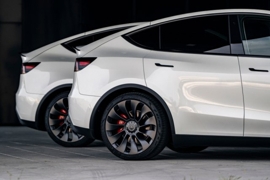 "Tesla" u problemu: Prodato samo jedno vozilo