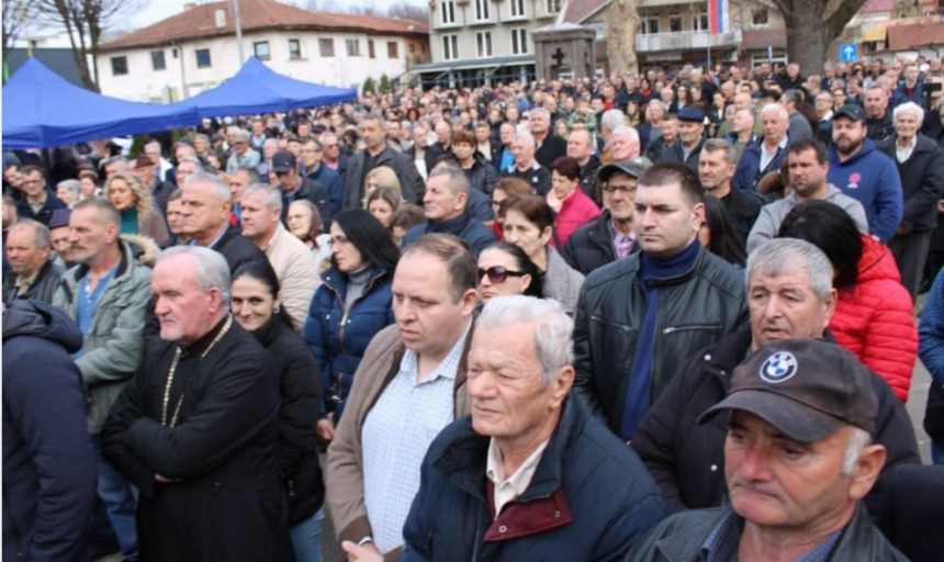 Dodik kontra protesta: U Loparama će morati da se proizvodi ruda