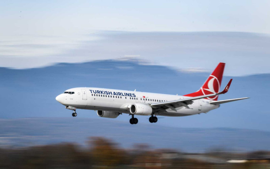 Авион из Турске слетио у Београд, умјесто у Сарајево