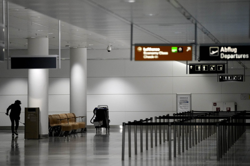 Aerodrom u Bazelu otvoren nakon prijetnje bombom