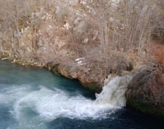Rijeka Sana u gornjem toku zagađena