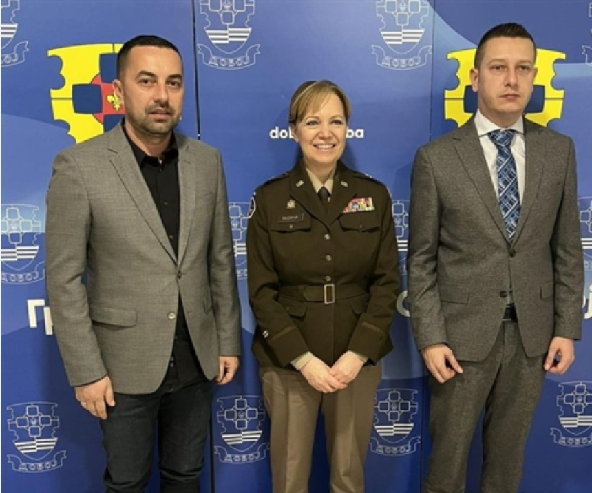 Јеринић се састао са комадантом НАТО Штаба у Добоју