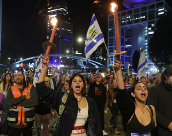 Протест у Тел Авиву, окупљени траже рушење Нетанијахуа