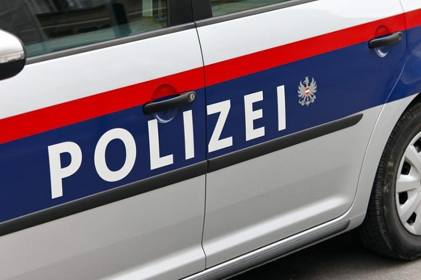 Mladić (23) iz BiH bježao policiji vozeći 190 km/h
