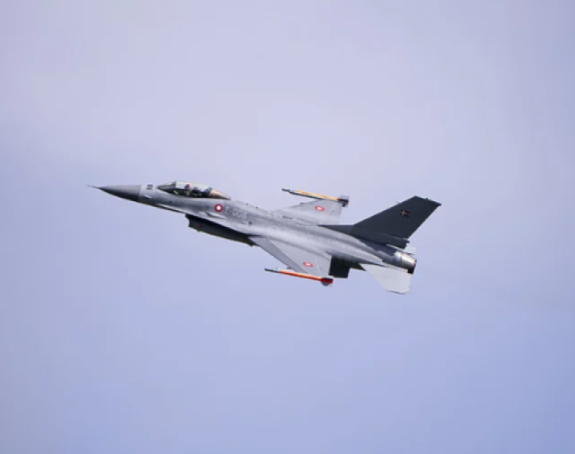 Ukrajina dobija sve obećane borbene avione iz Danske