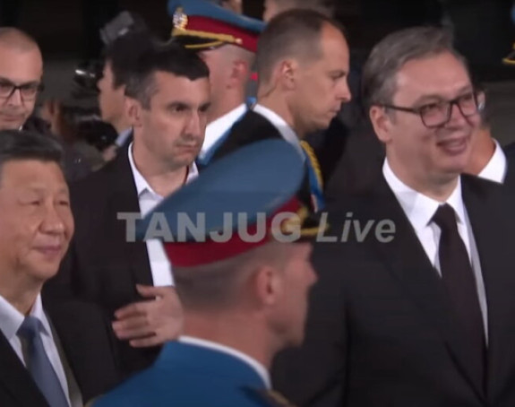 Predsjednik Kine stigao u Beograd, dočekao ga Vučić
